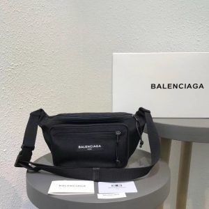 BALENCIAGA COTTON FANNY PACK<br>발렌시아가 코튼 패니 팩