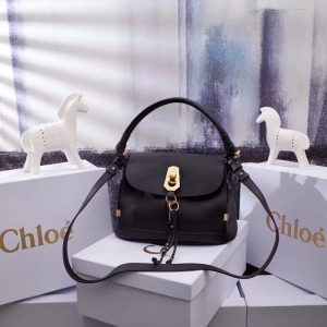 CHLOE OWEN SHOULDER BAG<br>끌로에 오웬 숄더 백