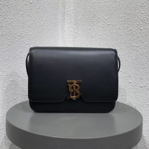 BURBERRY LEATHER TB SHOULDER BAG 버버리 레더 티비 숄더백