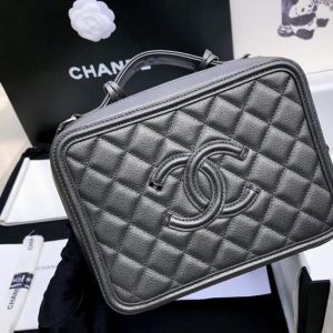 CHANEL VENITY BAG<br>샤넬 베니티 코스메틱 백<br>[21cm 캐비어 이태리 송아지가죽]