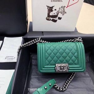 CHANEL BOY FLAP BAG <br>샤넬 보이 플랩 백<br>[20cm INCAS 정품소가죽]