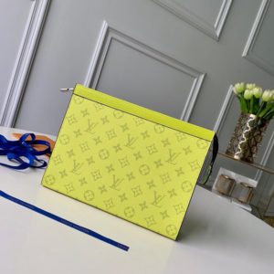 LOUIS VUITTON M61692 CLUTCH BAG<br>루이비통 M61692 클러치 백<br>[27x21x3cm 이태리가죽]