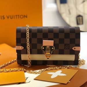 LOUIS VUITTON VAVIN MINI BAG<br>루이비통 바뱅 미니 백<br>[19×12.5x4cm 이태리가죽]