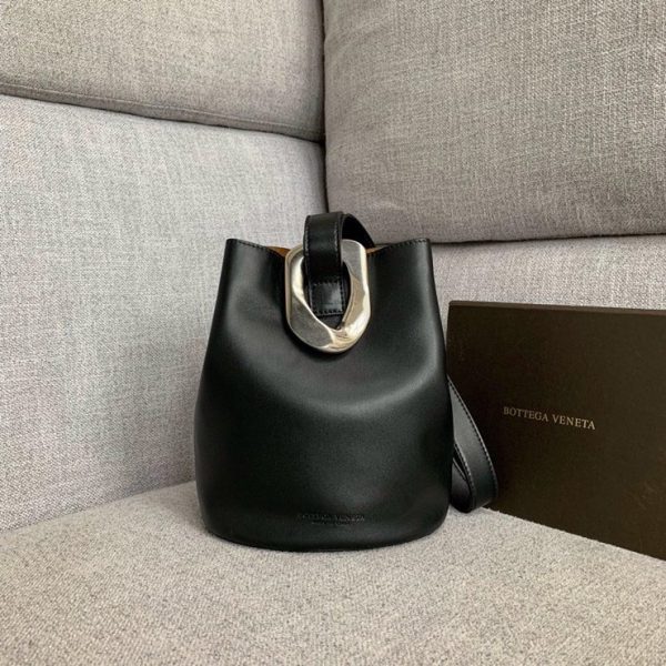 BOTTEGA VENETA DROP BAG 보테가 베네타 드롭 백