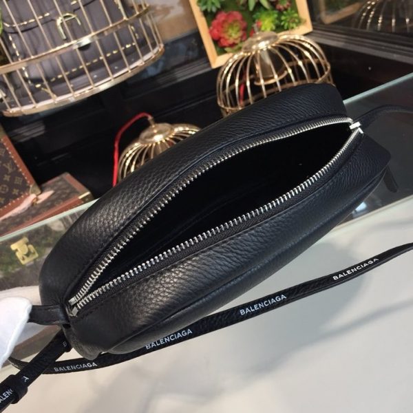 BALENCIAGA EVERYDAY CAMERA BAG 발렌시아가 에브리데이 카메라 백