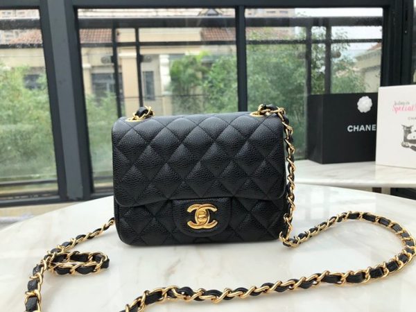 CHANEL CLASSIC FLAP BAG 샤넬 클래식 플랩 백