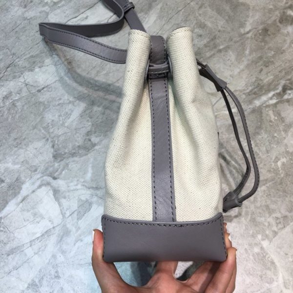 BALENCIAGA NAVY CABAS BAG 발렌시아가 네이비 카바스 백