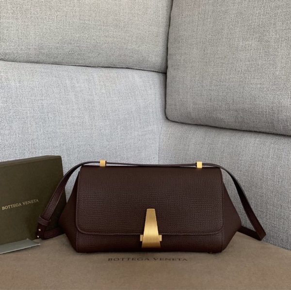 BOTTEGA VENETA ANGLE BAG 보테가 베네타 엔젤 백