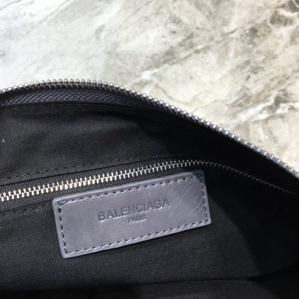 BALENCIAGA CLASSIC CLUTCH 발렌시아가 클래식 클러치