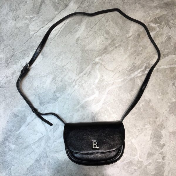 BALENCIAGA B MINI CROSS BAG 발렌시아가 B 미니 크로스백