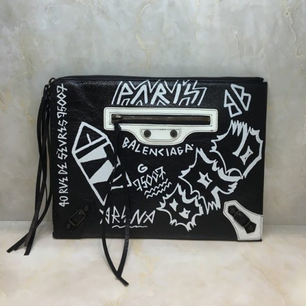 BALENCIAGA GRAFFITI CLASSIC CLUTCH 발렌시아가 그래피티 클래식 클러치