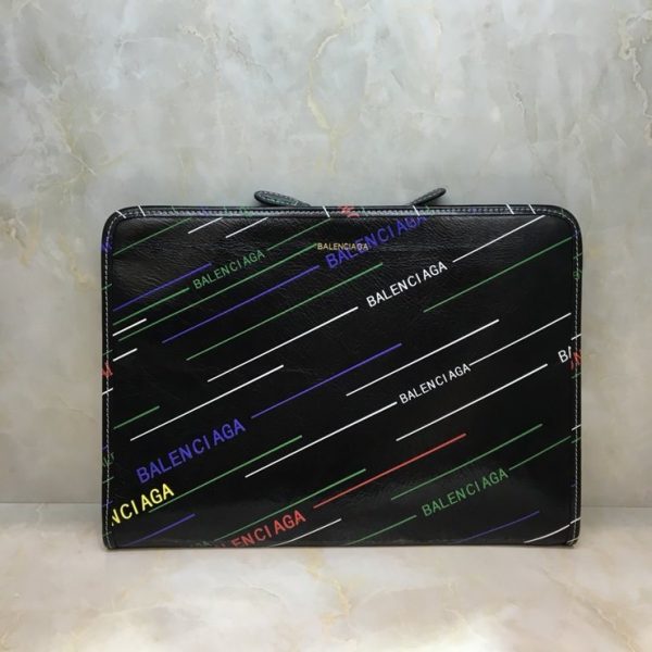 BALENCIAGA GRAFFITI CLASSIC CLUTCH 발렌시아가 그래피티 클래식 클러치