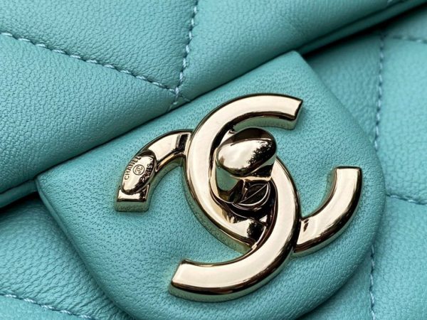 CHANEL CLASSIC FLAP BAG 샤넬 클래식 플랩 백