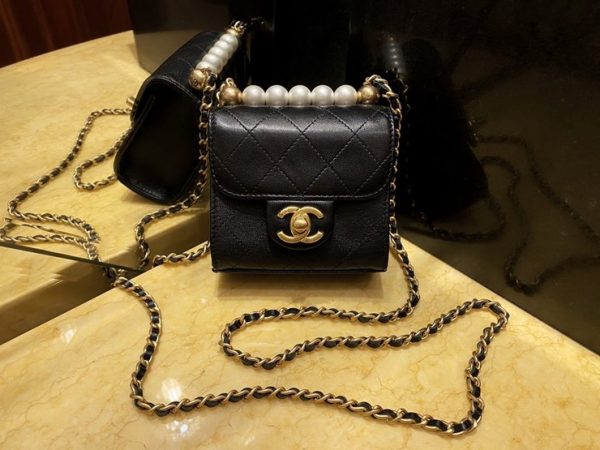 CHANEL FLAP BAG 샤넬 플랩 백