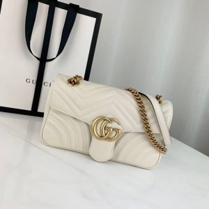 GUCCI GG MARMONT SHOULDER BAG<br>구찌 GG 마몬트 숄더백<br>[26x15x7cm 이태리송아지가죽]