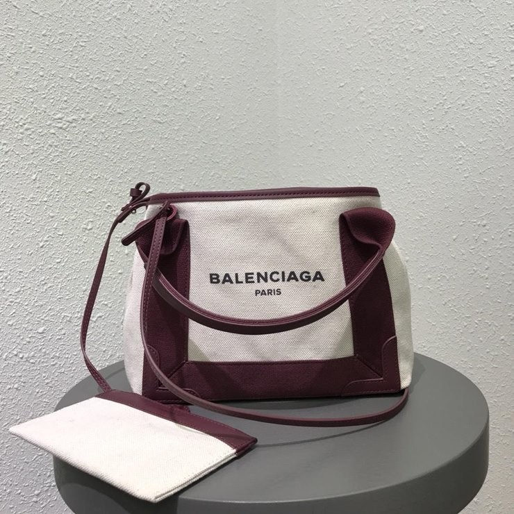 BALENCIAGA NAVYS CABAS BAG <br>발렌시아가 네이비 카바스 백