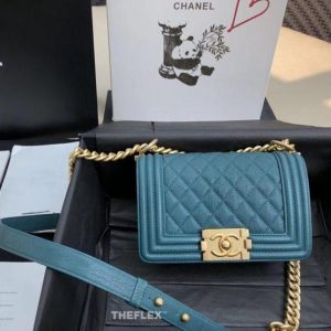 CHANEL BOY FLAP BAG <br>샤넬 보이 플랩 백<br>[20cm INCAS 정품소가죽]