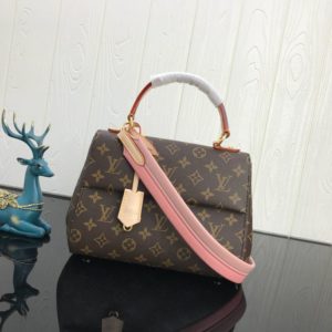 LOUIS VUITTON CLUNY BB BAG<br>루이비통 클루니 BB 백<br>[28x20x10cm 이태리가죽]