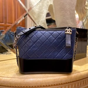 CHANEL GABRILLE HOBO BAG<br>샤넬 가브리엘 호보 백<br>[28cm 이태리 송아지가죽]