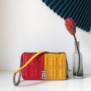 BURBERRY LEATHER LOLA CHAIN SHOULDER BAG <br>버버리 로라 체인 숄더백