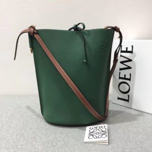 LOEWE GATE BUKET BAG<br>로에베 게이트 버킷 백<br>[19x29x14cm]