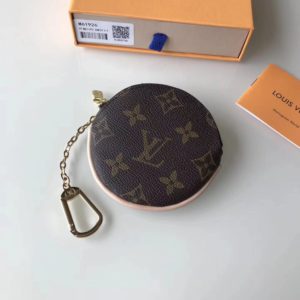 LOUIS VUITTON LADIES COIN WALLET<br>루이비통 동전지갑<br><i>9x9x1cm</i>