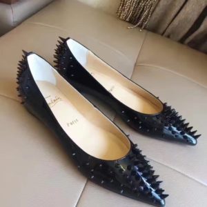 CHRISTIAN LOUBOUTIN SPIKED FLAT SHOES<br>크리스찬 루부탱 스파이크 플랫 슈즈<br><i>35-39 SIZE</i>