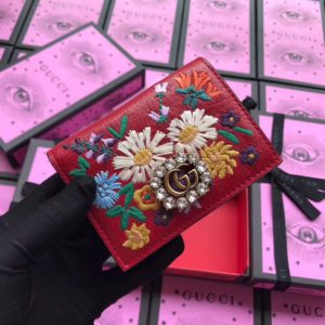 GUCCI FLORAL EMBROIDER WALLET<br>구찌 플로랄 엠브로이더 반지갑<br><i>11x8x3cm</i>