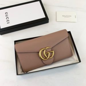 GUCCI GG LOGO WALLET<br>구찌 GG 로고 장지갑<br><i>19x11x3cm 이태리가죽</i>