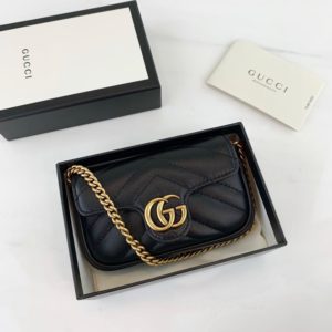 GUCCI GG MARMONT COIN WALLET<br>구찌 GG 마몬트 코인 지갑<br><i>13x9x5cm 이태리가죽</i>