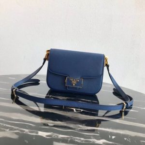 PRADA EMBLEME SAFFIANO LEATHER BAG<br>프라다 앙상블 레더 숄더백<br>[20.5x14x5cm 사피아노]