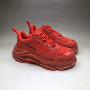 BALENCIAGA TRIPLE S<br>발렌시아가 트리플 S 스니커즈<i>35-45 SIZE 최상급</i>