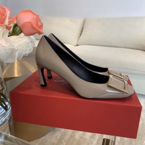 ROGER VIVIER PUMPS<br>로저비비에 펌프스<br><i>35-40 SIZE 굽 7cm</i>