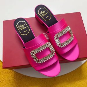 ROGER VIVIER SANDAL<br>로저비비에 샌들<br><i>35-39 SIZE 굽3.5cm</i>