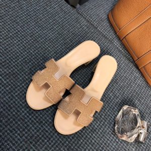 HERMES OASIS SANDAL<br>에르메스 오아시스 샌들<br><i>35-40 SIZE 굽 5cm</i>