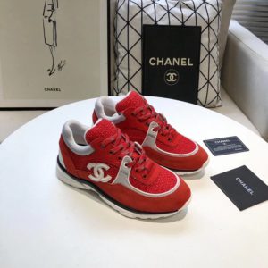 CHANEL CC LOGO SNEAKERS<br>샤넬 CC 로고 스니커즈<br><i>35-41 SIZE</i>