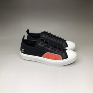 LOUIS VUITTON TATTOO SNEAKER<br>루이비통 타투 스니커즈<br><i>35-45 SIZE +제작3일</i>