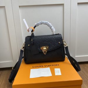 LOUIS VUITTON LOCKME EVER BB BAG<br>루이비통 락미 에버 BB 백<br>[28x20x11.5cm 이태리가죽]