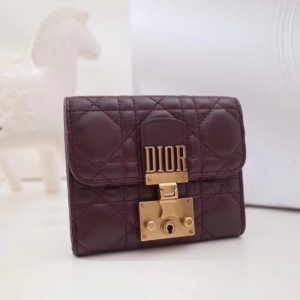 DIOR ADDICT WALLET<br>디올 어딕트 반지갑<br><i>12x9x2cm</i>