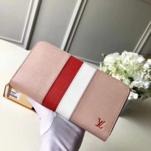 LOUIS VUITTON ZIPPY WALLET<br>루이비통 지퍼 장지갑<br><i>19x10cm</i>