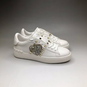 VALENTINO ROCKSTUD SNEAKER<br>발렌티노 락스터드 스니커즈<br><i>남녀공용 35-44 SIZE 제작+3일</i>