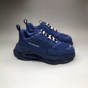 BALENCIAGA TRIPLE S<br>발렌시아가 트리플 S 스니커즈<br><i>35-45 SIZE 최상급</i>