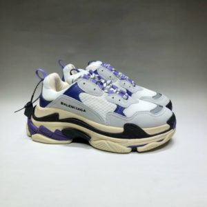 BALENCIAGA TRIPLE S<br>발렌시아가 트리플 S 스니커즈<i>35-45 SIZE 최상급</i>