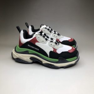 BALENCIAGA TRIPLE S<br>발렌시아가 트리플 S 스니커즈<i>35-45 SIZE 최상급</i>