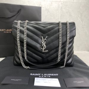 YSL LOULOU SHOULDER BAG<br>입생로랑 룰루 숄더백<br><i>31x22x11cm 이태리송아지가죽</i>