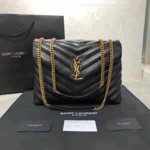 YSL LOULOU SHOULDER BAG<br>입생로랑 룰루 숄더백<br><i>31x22x11cm 이태리송아지가죽</i>