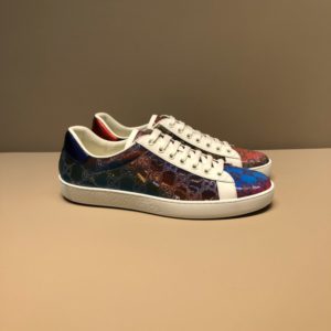 GUCCI ACE SNEAKERS<br>구찌 에이스 스니커즈<br><i>남여공용 35-44 SIZE</i>