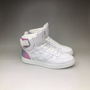 LOUIS VUITTON RIVOLI SNEAKER BOOT<br>루이비통 리볼리 스니커 부츠<br><i>35-45 SIZE +제작3일</i>