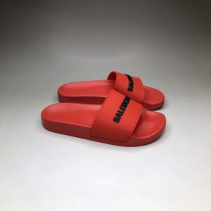 BALENCIAGA TPU SLIPPER<br>발렌시아가 TPU 소재 슬리퍼<br><i>35-45 SIZE</i>