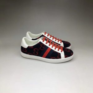 GUCCI ACE LATHER SNEAKERS<br>구찌 에이스 레더 스니커즈<br><i>남여공용 35-44 SIZE</i>